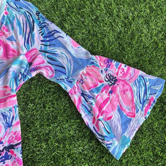 LILLY PULITZER Bell Sleeve Top size xxsmall - Picture 10 of 10